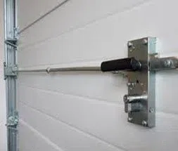 Houston Father And Son Locksmith Houston, TX 281-670-2353 - 6a-Garage-Door-Locks